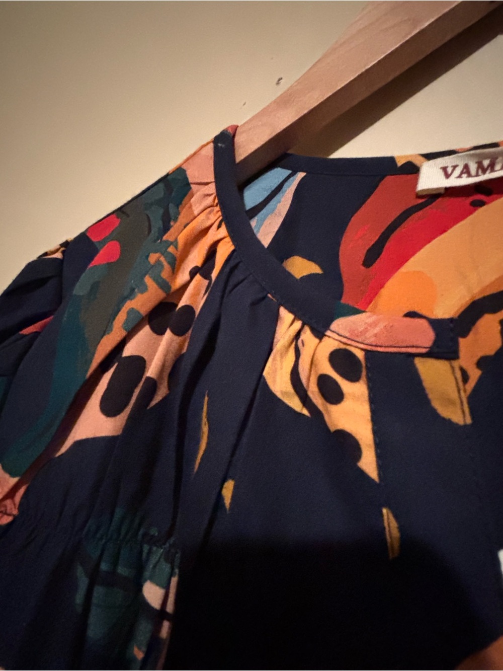 VAMA. Dress - Picture 6 of 9